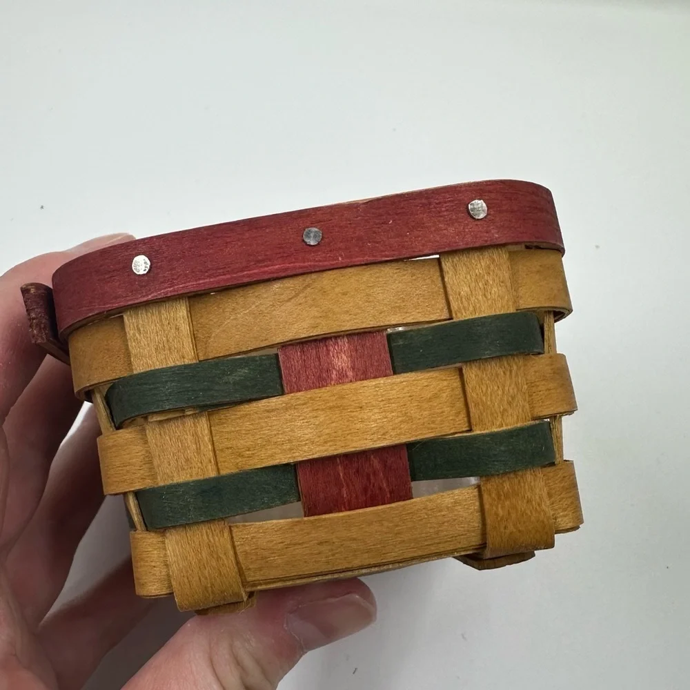 Longaberger Small Square‎ Basket with Protector – Red & Green Accent Strips